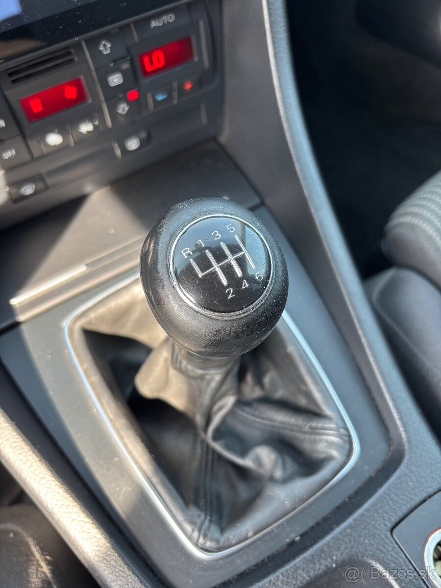 Audi A4 2,0TDi 125kW - 13