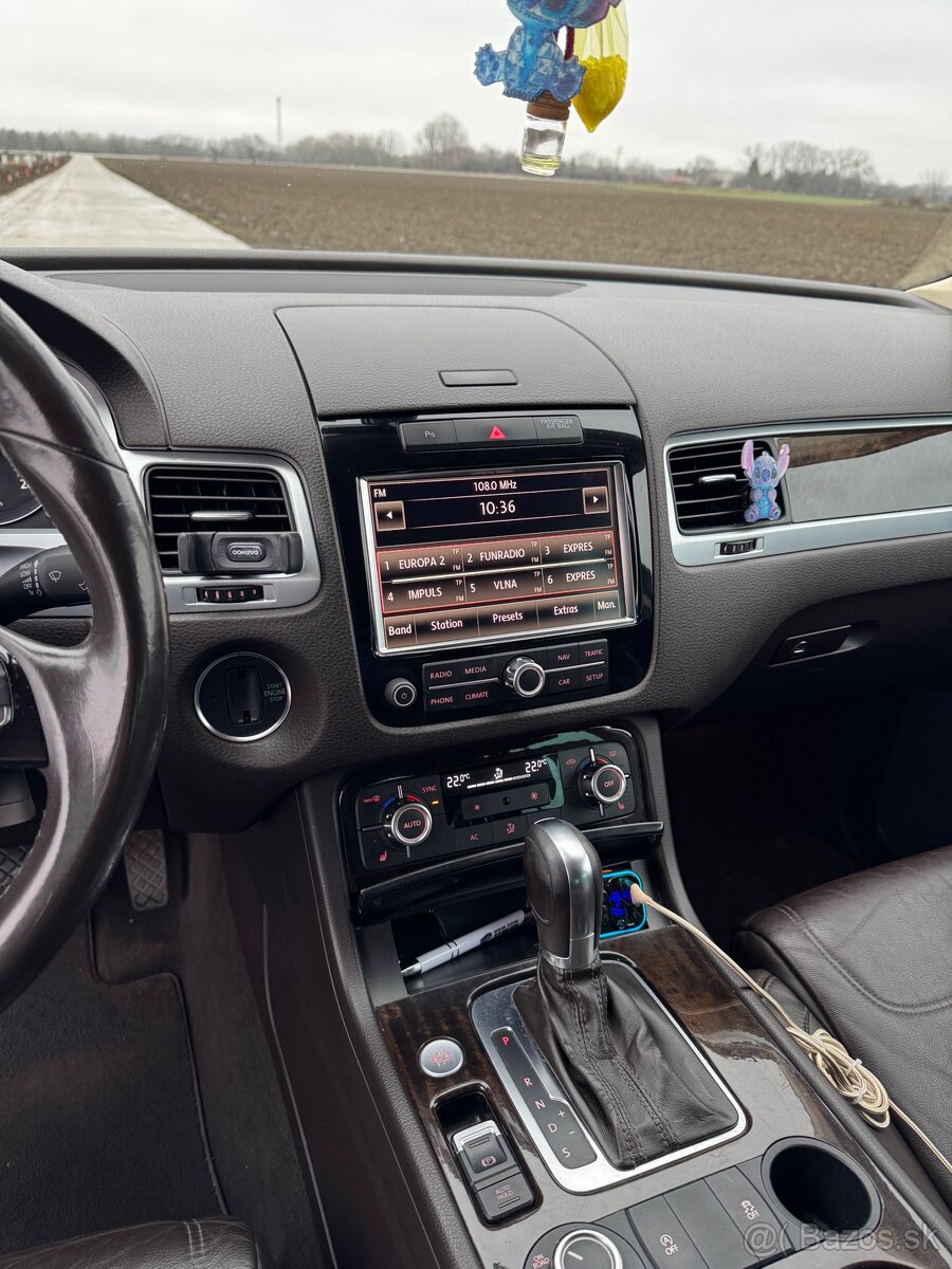 Volkswagen Touareg 3.0 TDI - 13
