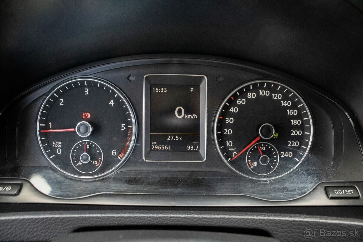 VW Multivan 2.0 BiTDI Highline 4MOTION DSG, 132kW (2015) - 13