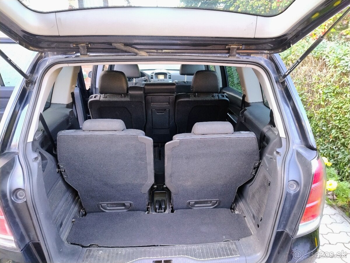 Opel Zafira B - 13