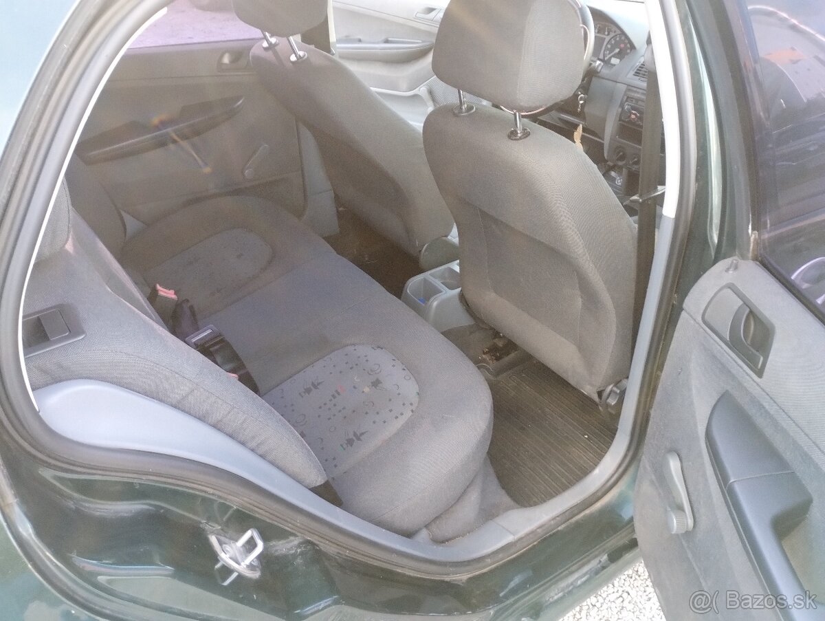 Škoda Fabia sedan 1.4 Classic - 13