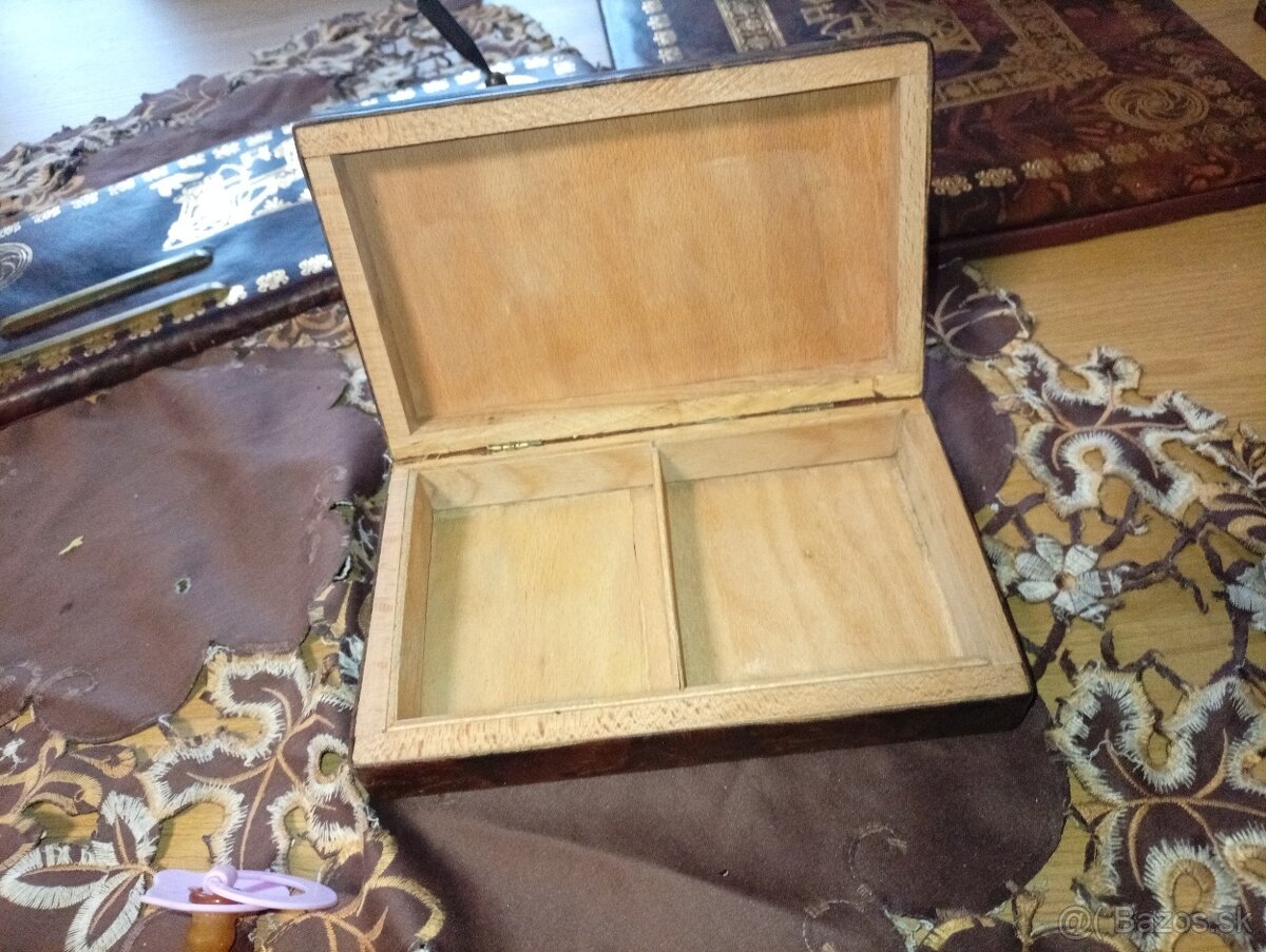 Starožitnosti mince - 13