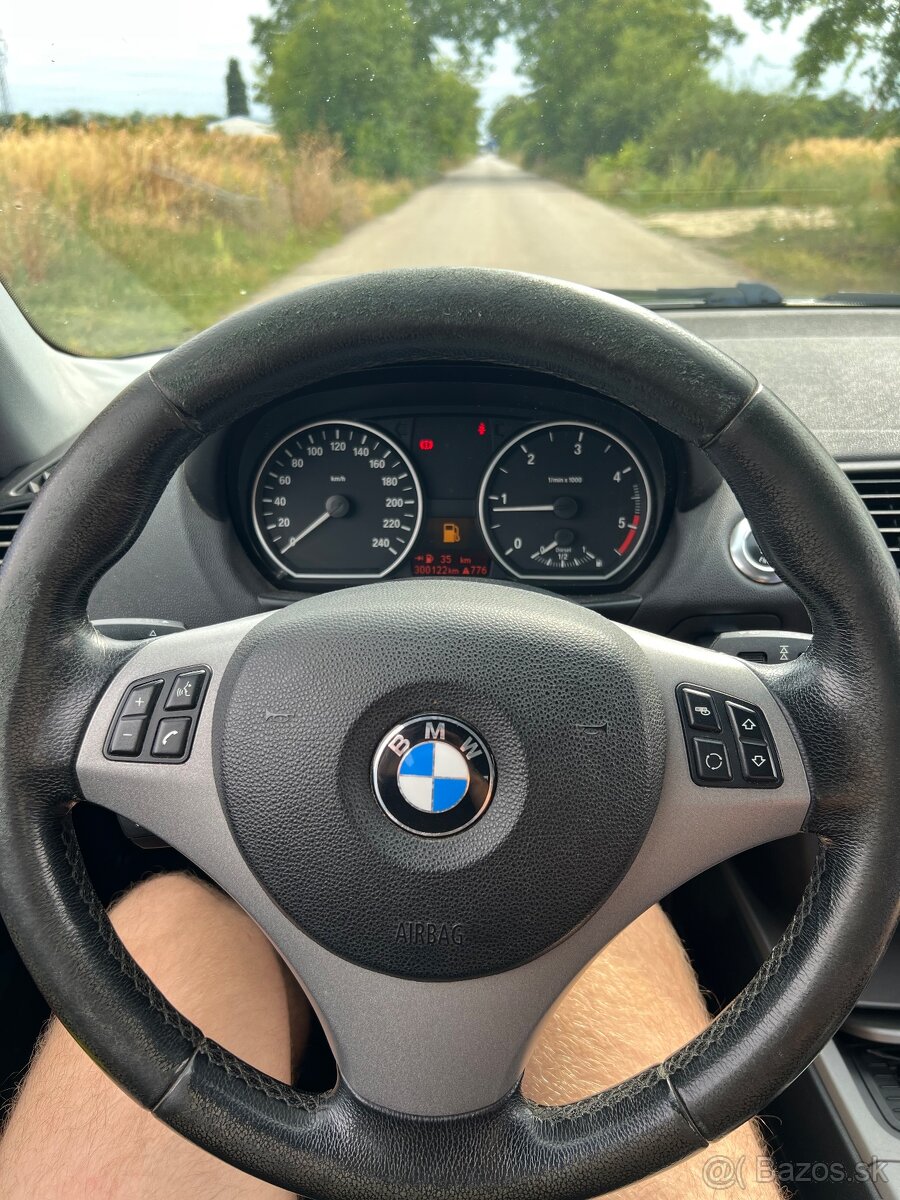 BMW E87 2008 - 13