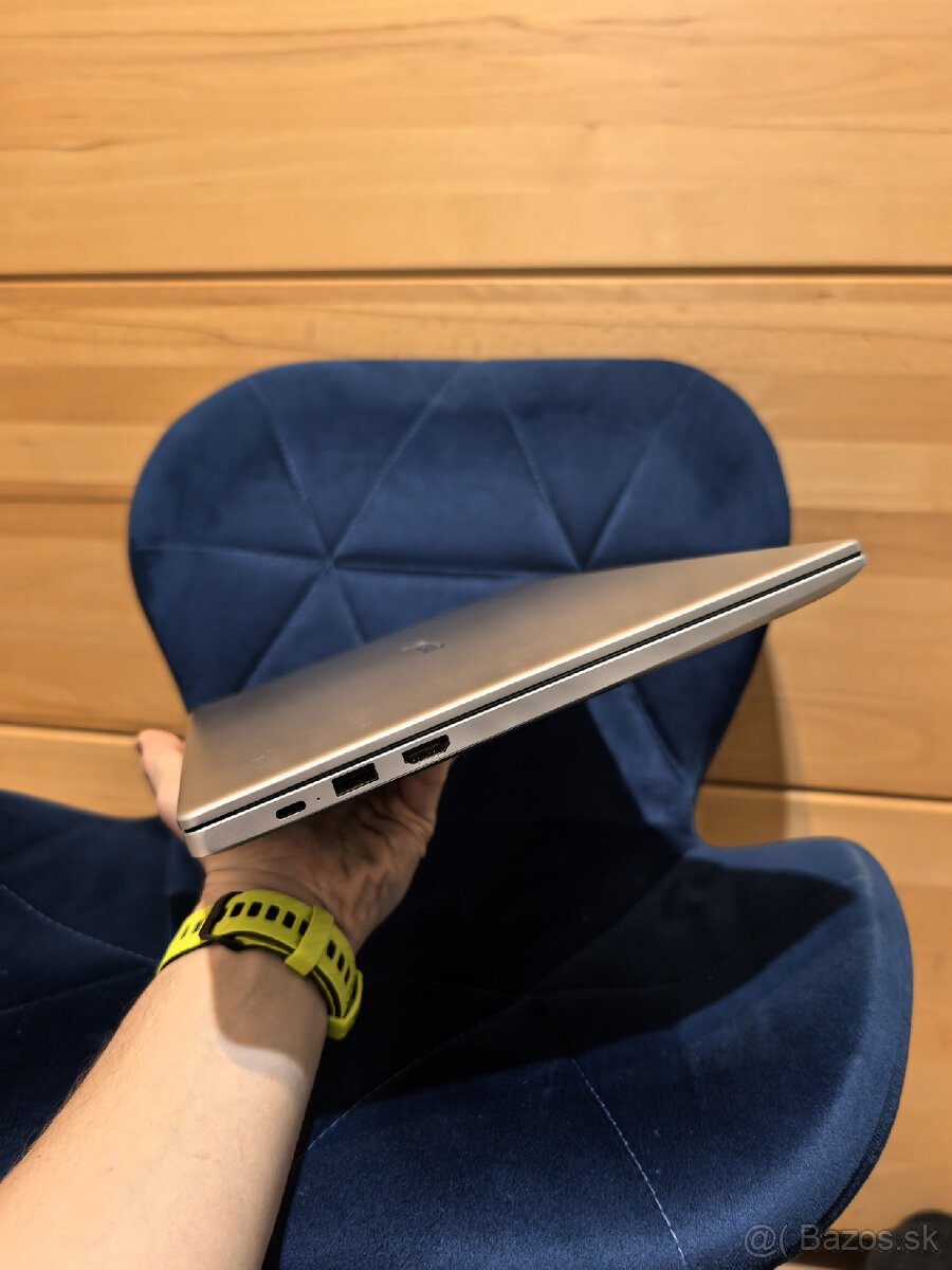 Huawei Matebook D15 i5-11th generation - 13