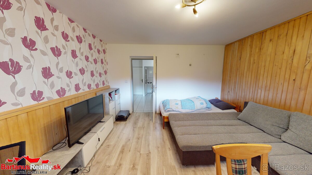 BartanusReality - Na predaj rozmerný rodinný dom s pozemkom - 13