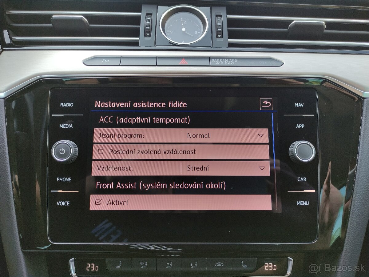 VW Passat DSG B8 R-Line VIRTUAL DynAUDIO KAMERA - 13