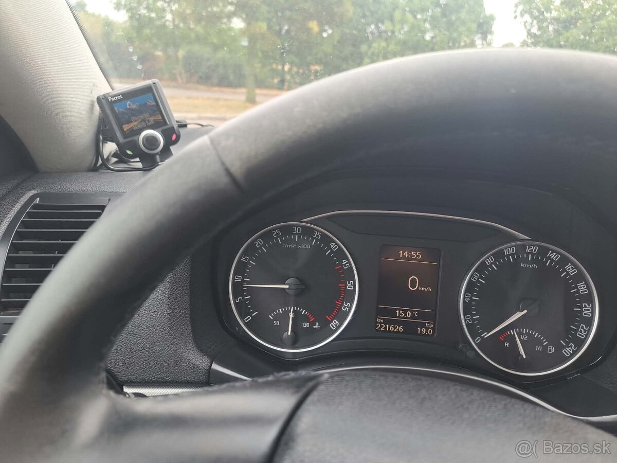 Škoda Octavia 2 Combi Facelift - 13