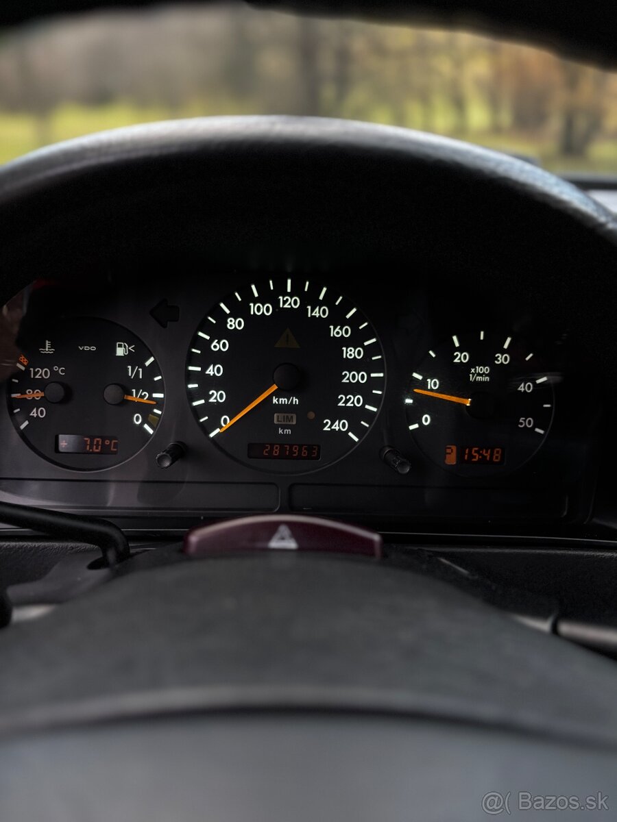 Mercedes MLW163 270cdi - 13