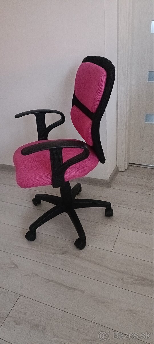 Posteľ stôl stolička RUŽOVÝ SET - 13