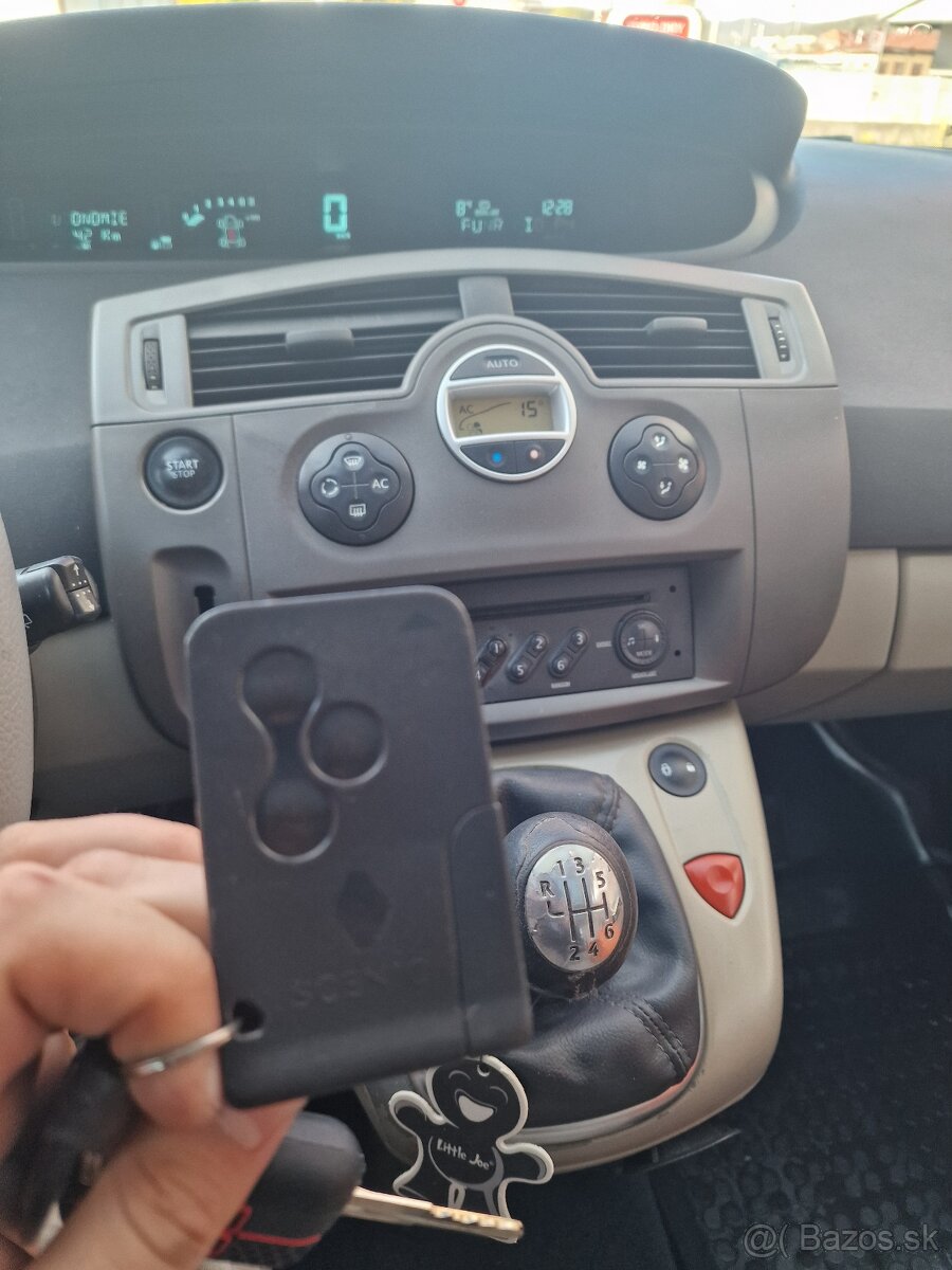 Renault scenic Grand 2011 - 13