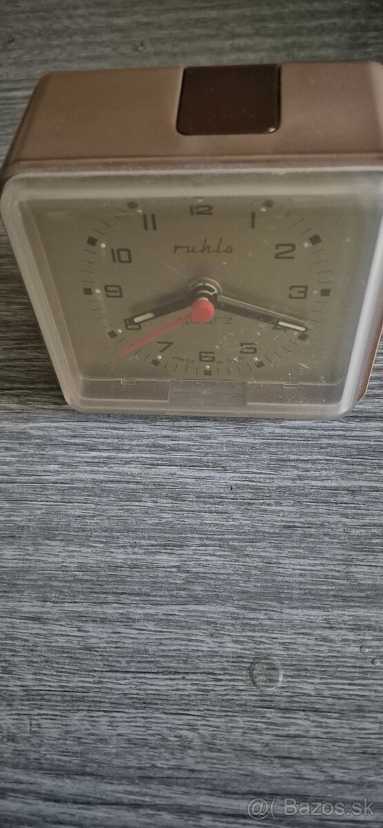 Starožitné veci zo socializmu - 13