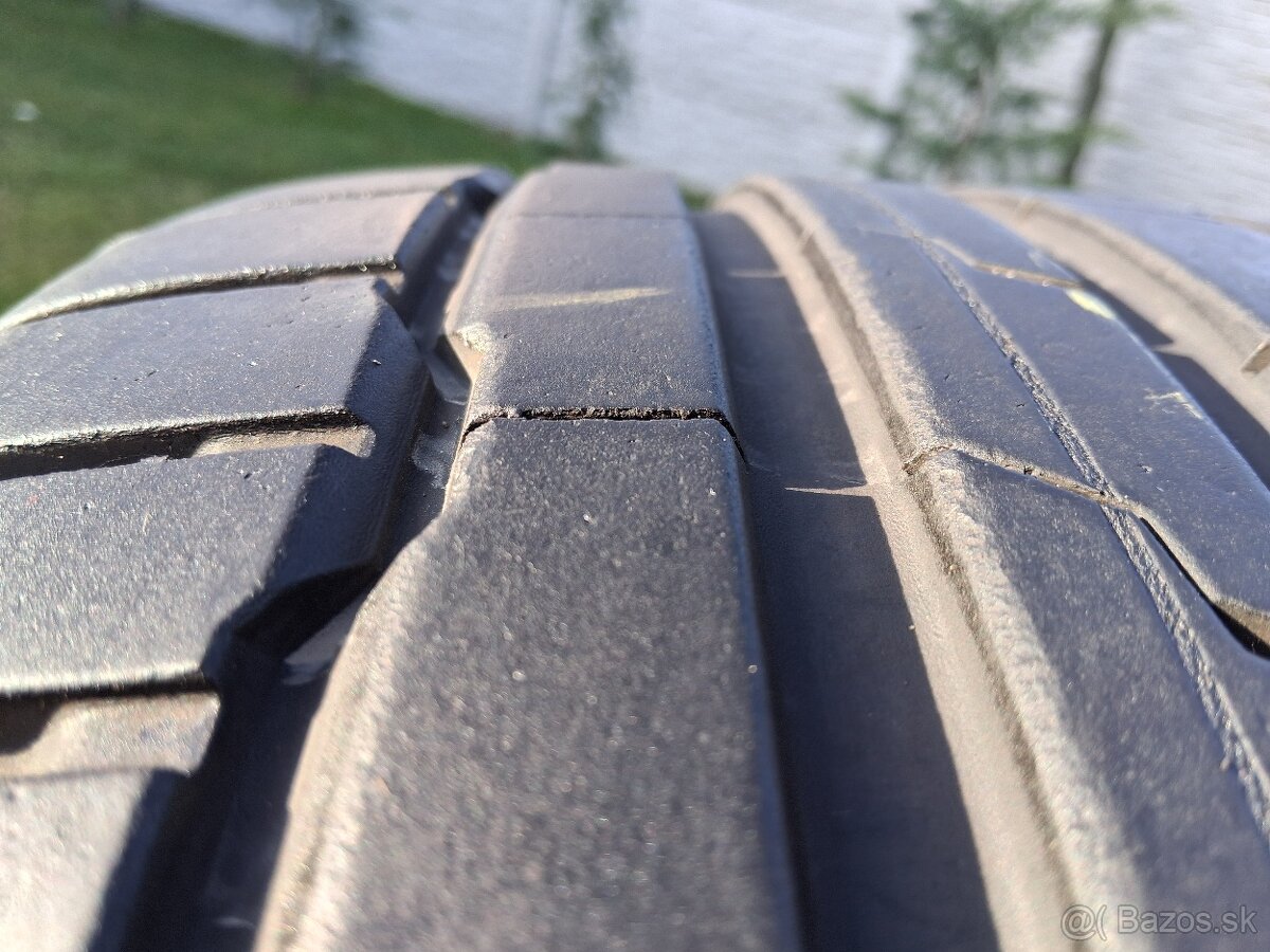 225/40 r19 letne pneumatiky - 13