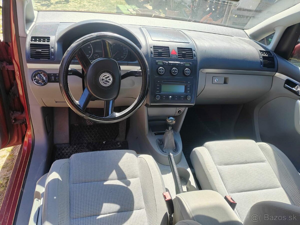 VW Touran 2004 - 13