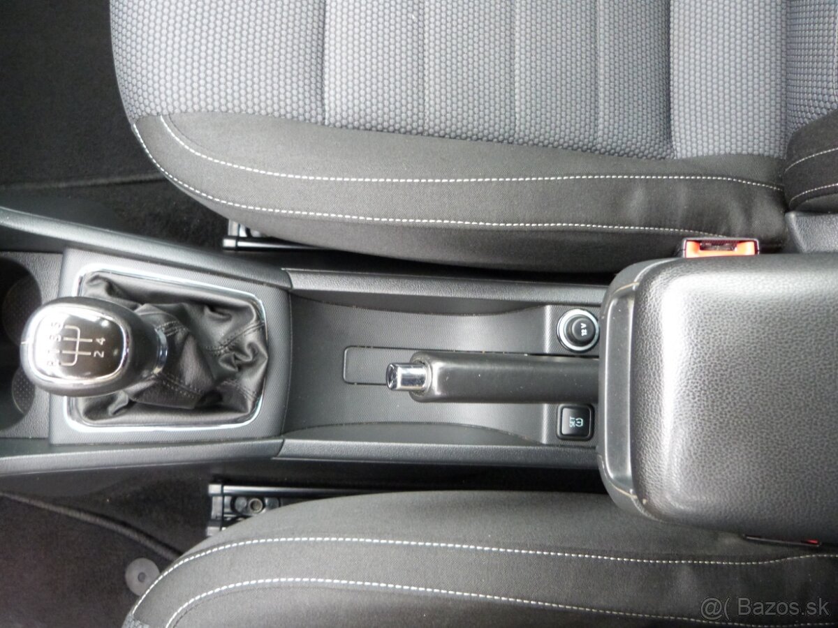 Škoda Rapid Spaceback SB 1.6 TDI 105k Elegance - 13