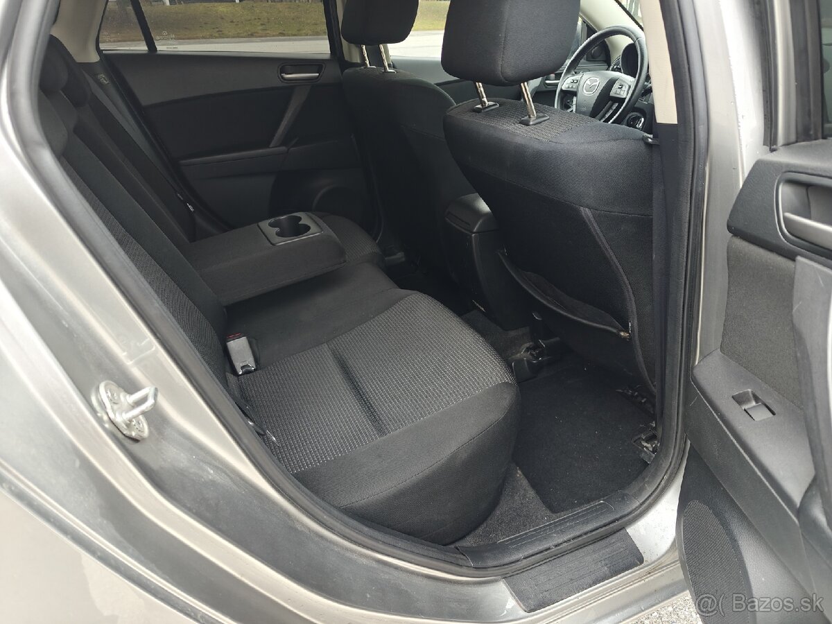 Mazda 3 1.6 benzín - 13