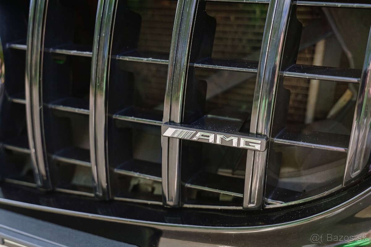Mercedes C43 AMG FULL VYBAVA - 13