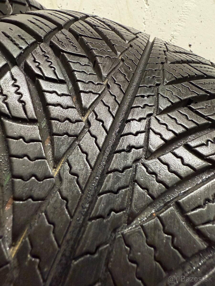 Zimná sada 5x112 R18 , 245/45/18 BMW 5 - G30 G31 Style 662M - 13