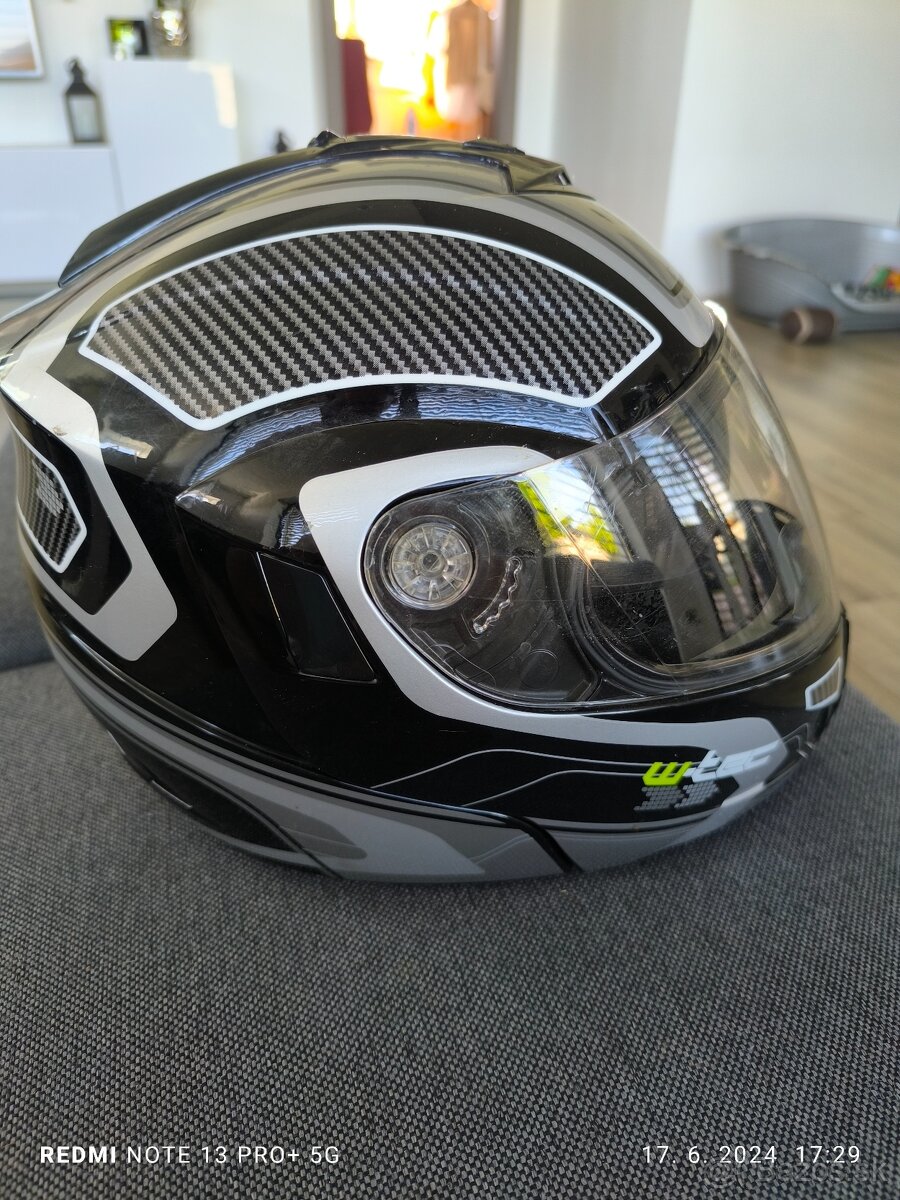 W teč prilby otvorená a výklopná - 13