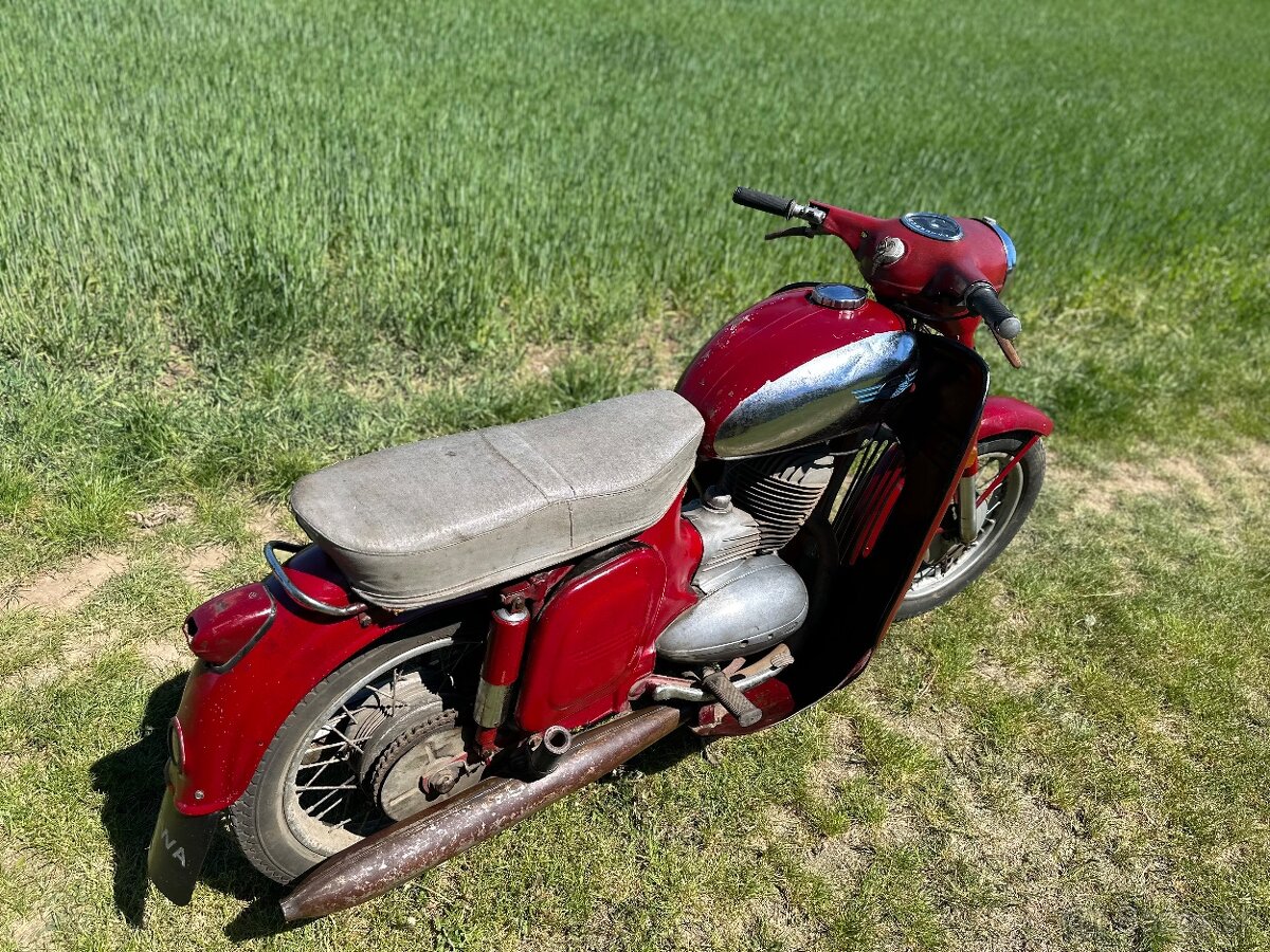 Jawa 250 / 559 - 13