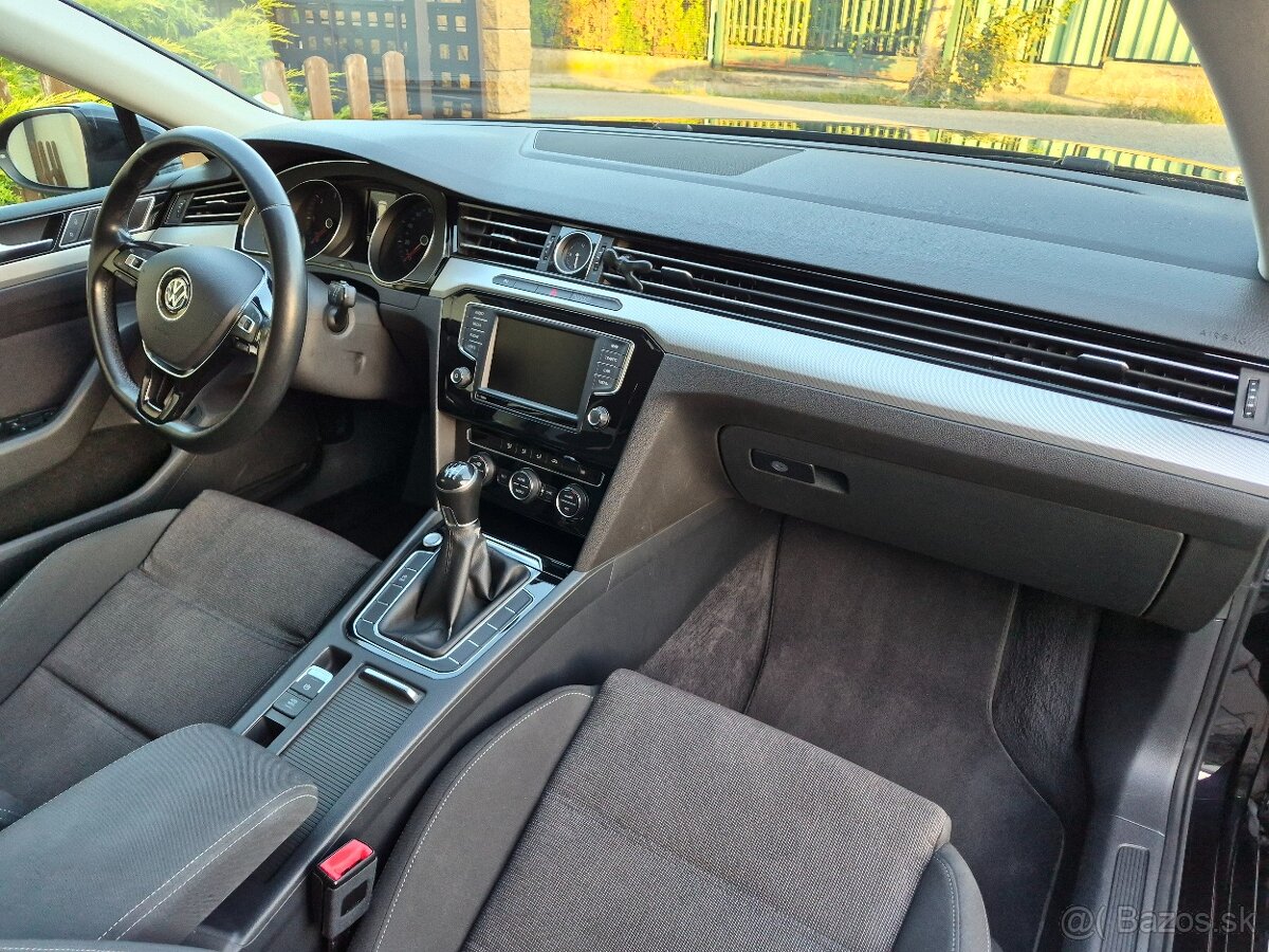 Volkswagen Passat Variant 2.0 tdi 110kW - 13