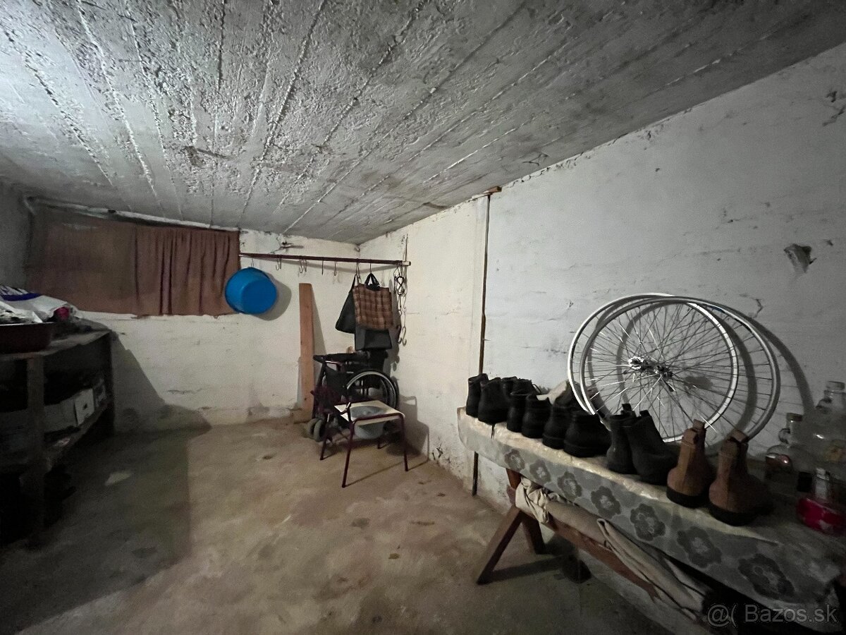 Šaca - 5 izbový rodinný dom s peknou záhradou - 13