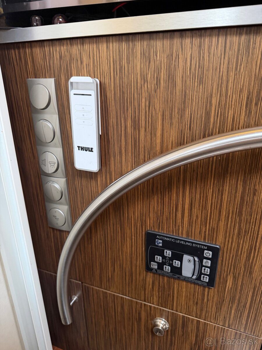 Concorde Charisma 900L - 13