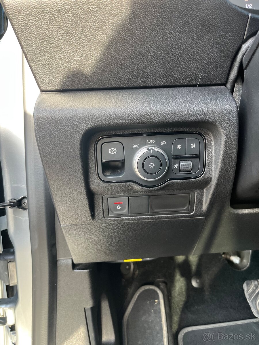 Mercedes Benz T 180 Progressive - 13