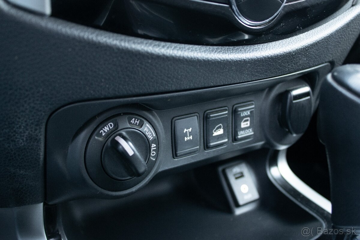 Nissan Navara Double Cab 190 - DPH - 13