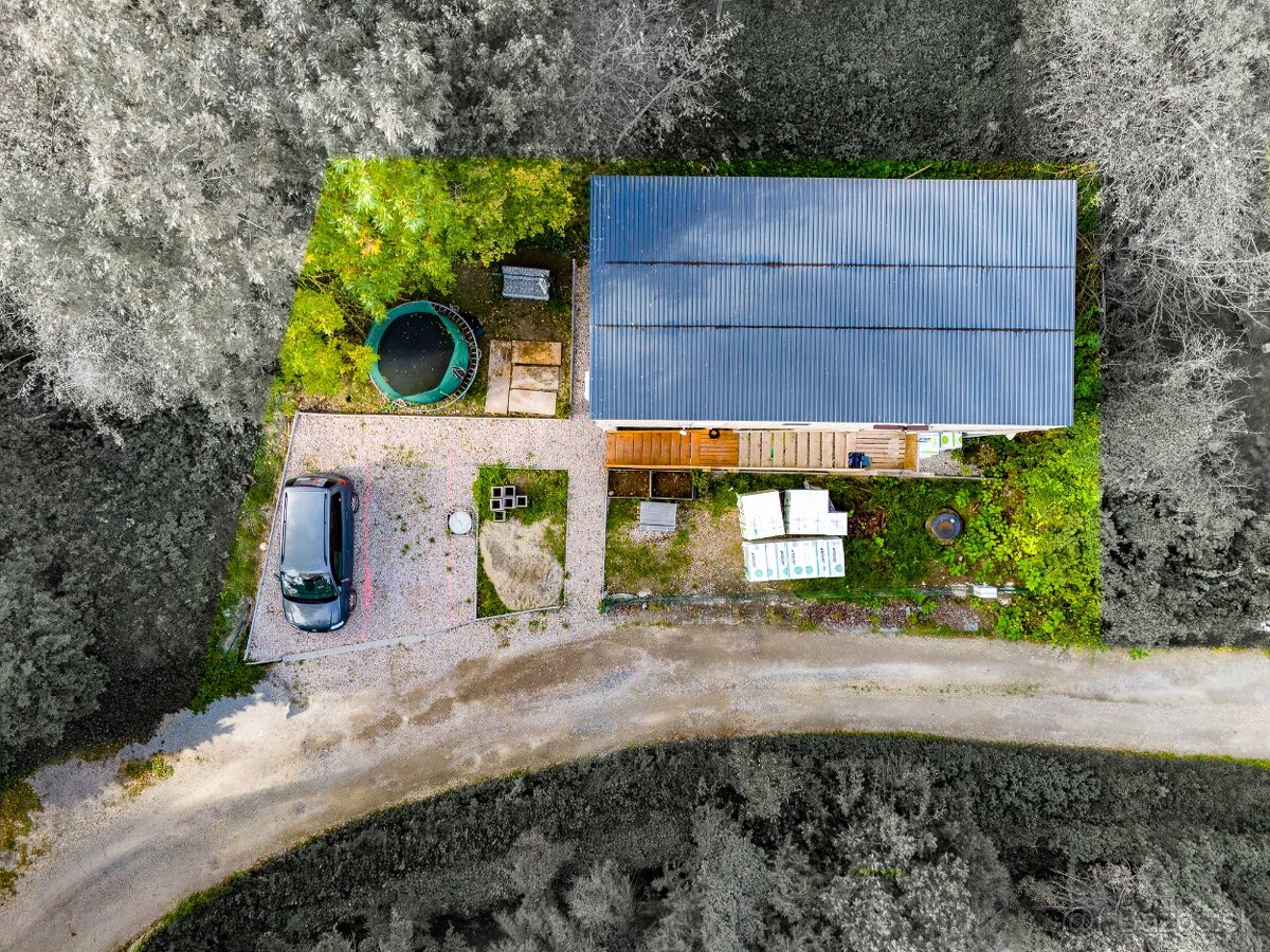 KOMPLETNE ZARIADENÝ 3I DREVODOM V CHATOVEJ OSADE BODÍKY - 13