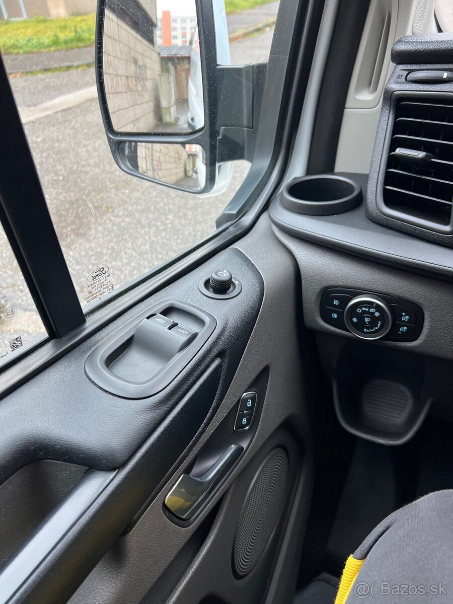 Ford transit custom - 13