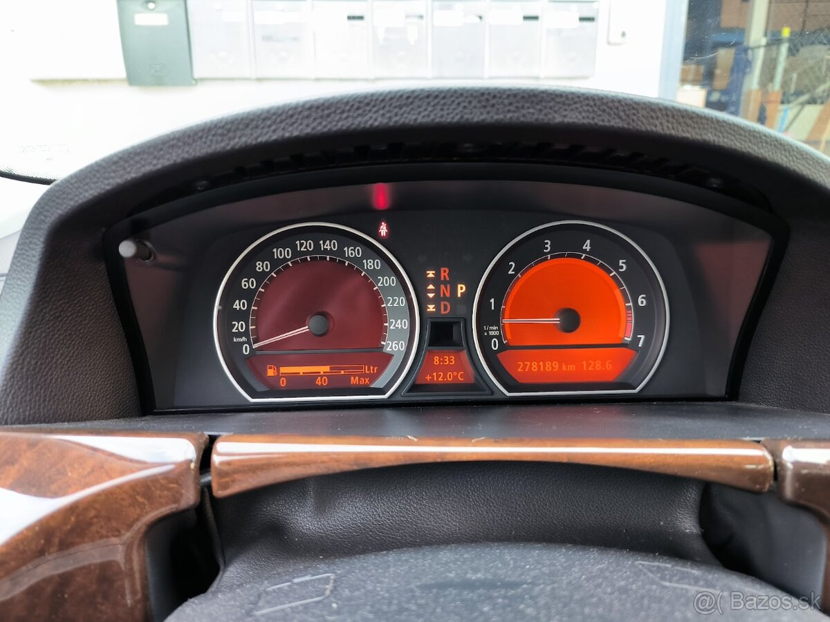 BMW e65 745i A/T benzín - 13