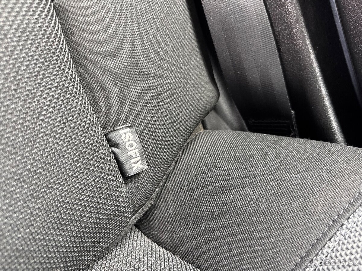 Peugeot 207 1.4i 16v Nová STK - 13