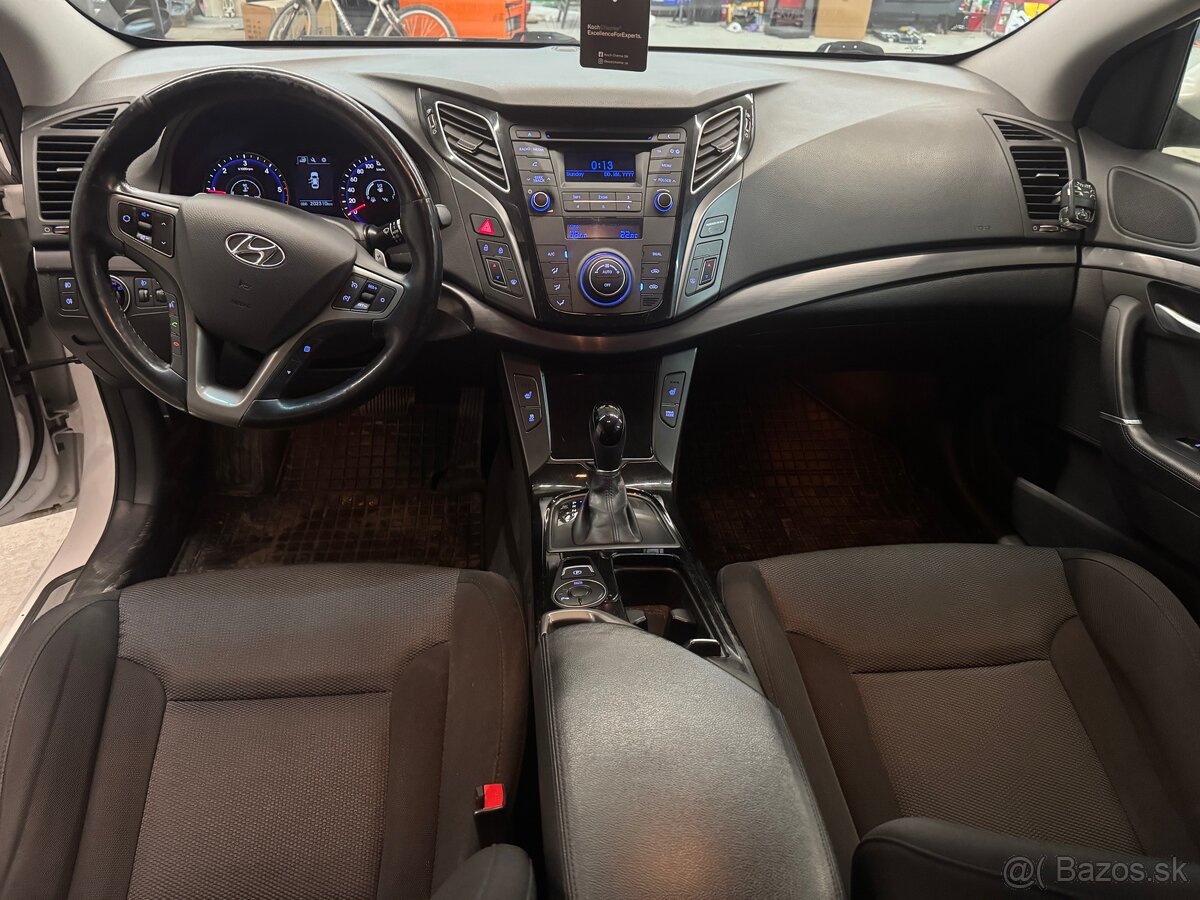 Hyundai i40 1.7crdi - 13