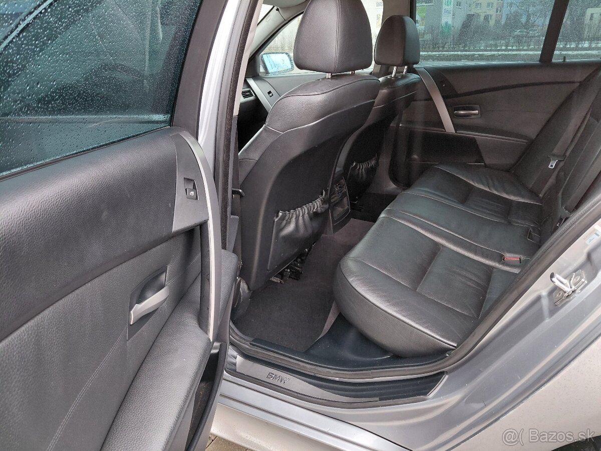 BMW rad.5 Touring model: E61 530d M-Pacet AT/6st. r.v.2006 - 13
