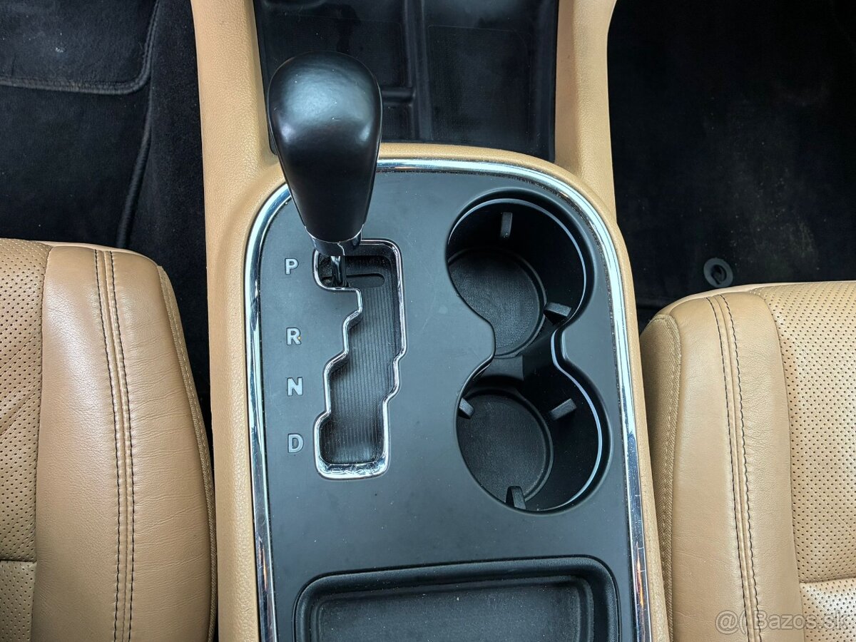 Dodge Durango 3.6i, 212KW, CITADEL, DPH - 13