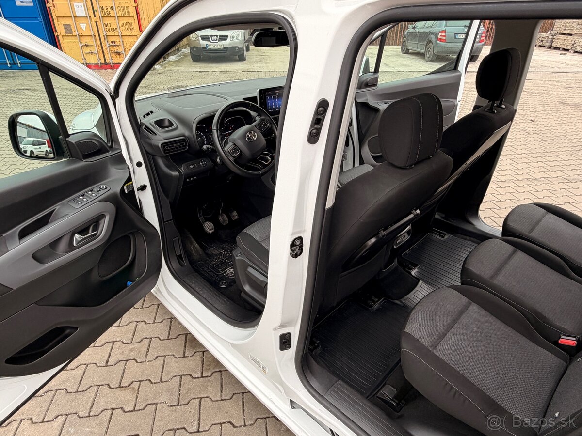 Toyota Proace City 1,5 blue HDI - 13