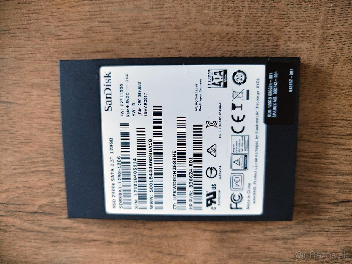 2.5" SSD disky - 13