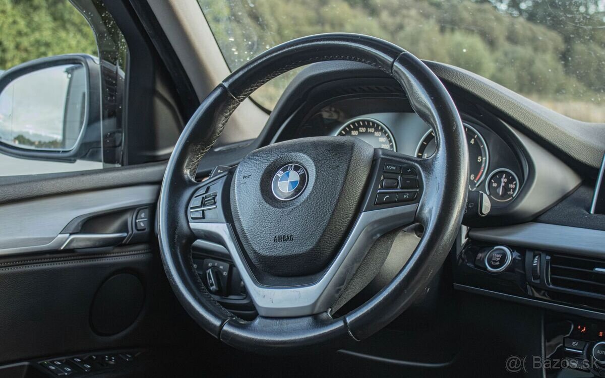 BMW X5 xDrive 30D F15 3.0 2014 - 13