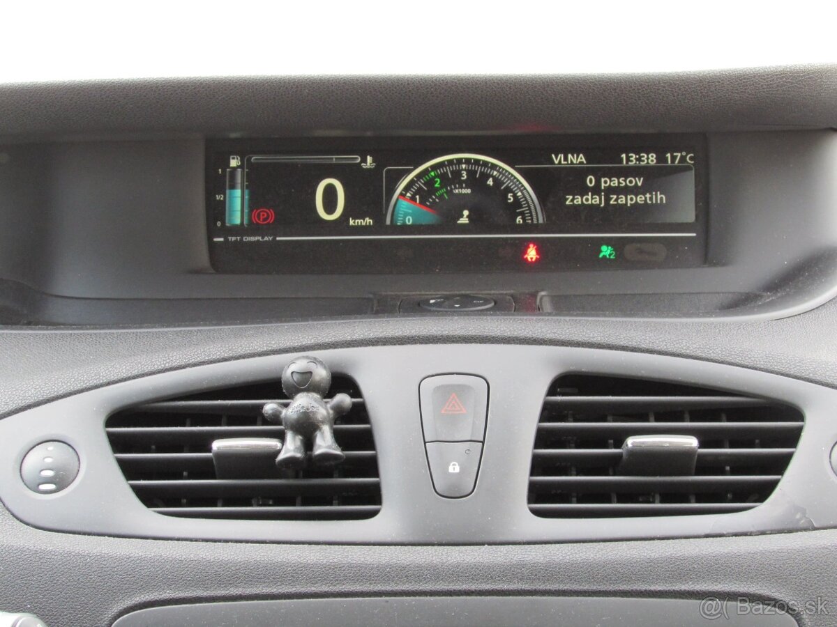 Renault Mégane Scénic dCi 130 INTENS - Nové brzdy + olejový - 13