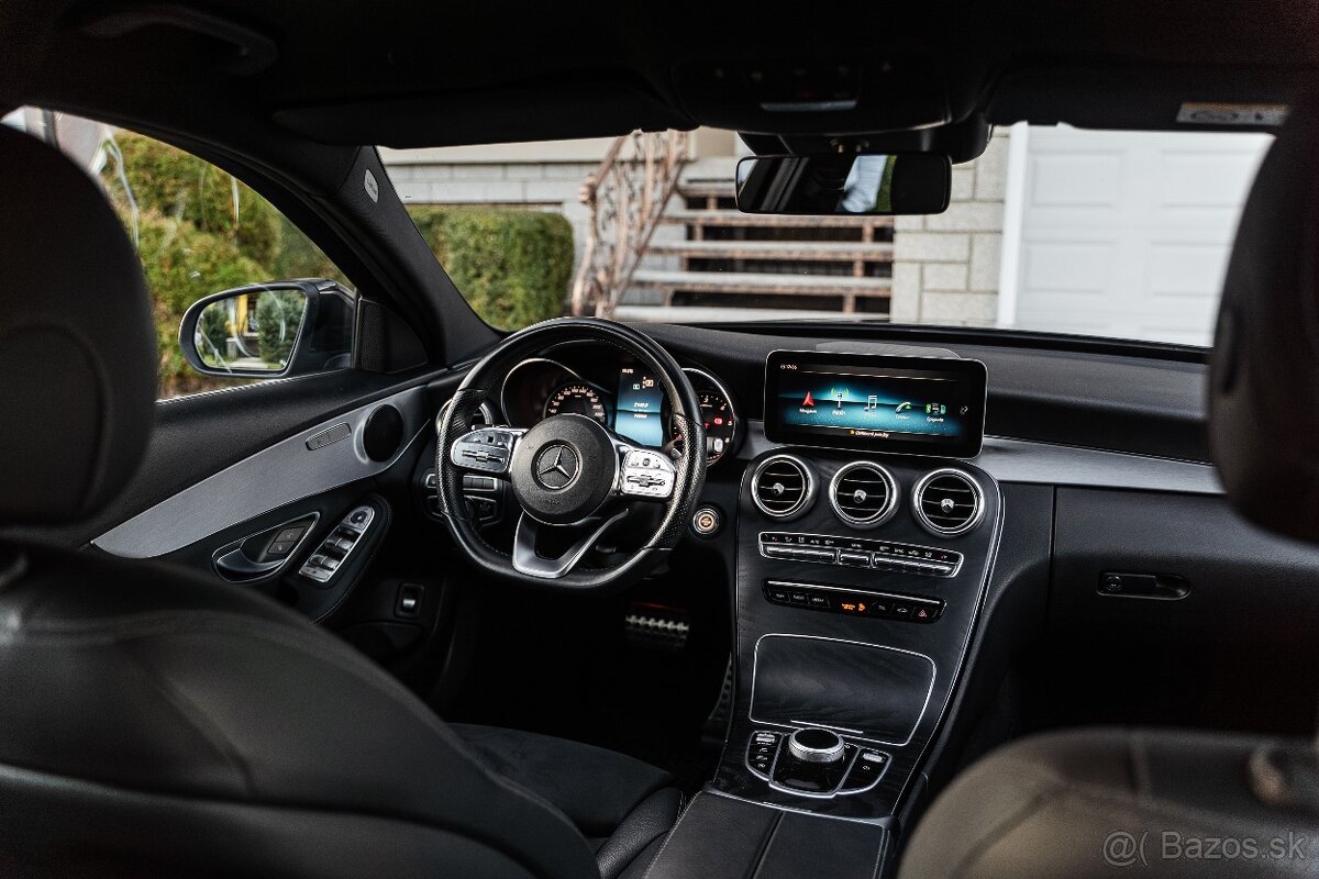 Mercedes-Benz C trieda Sedan 220 d AMG A/T - 13