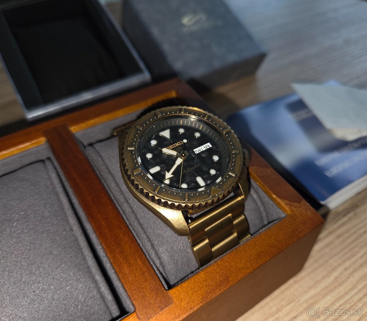 Seiko 5 Sports SRPE80K1 - 13