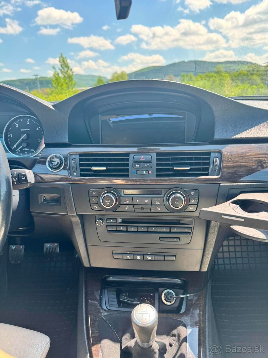 BMW e92 330xd - 13