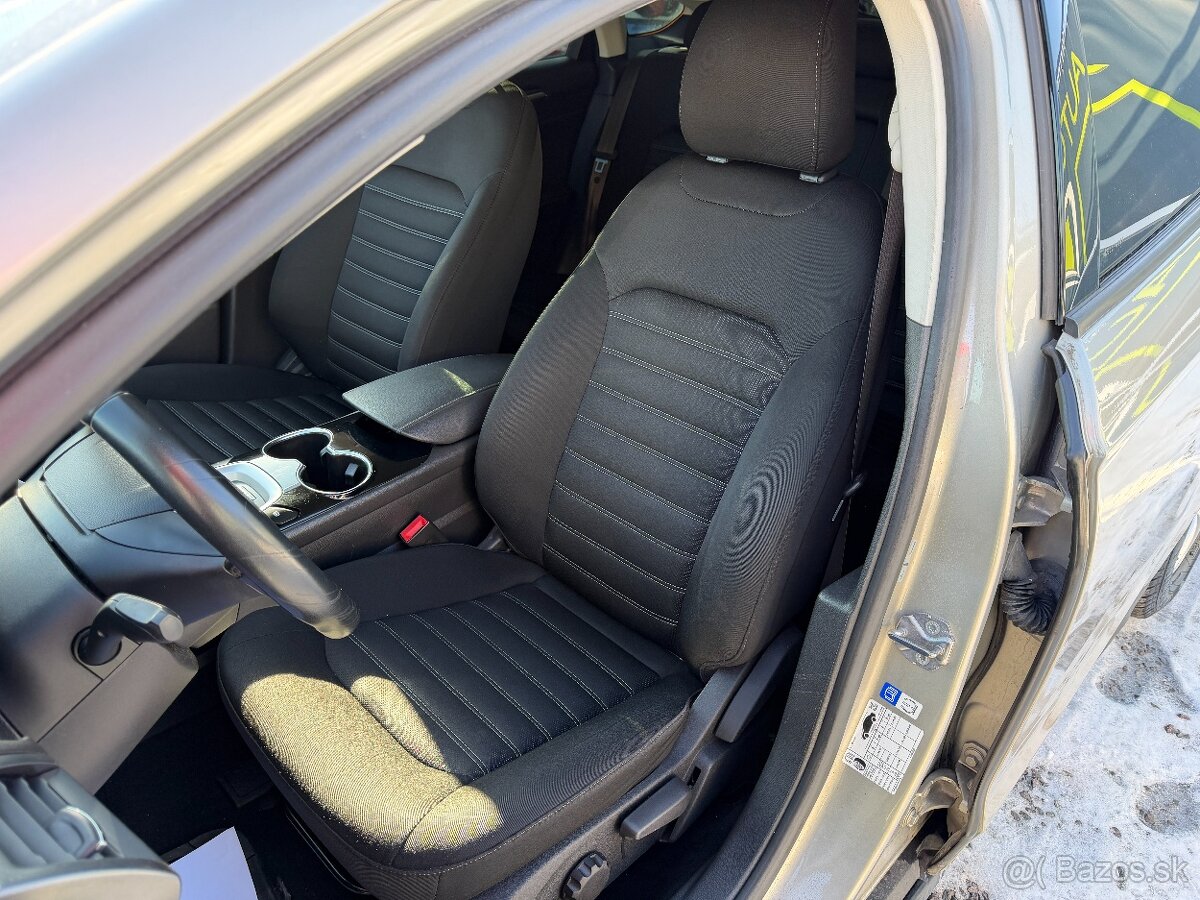 Ford Mondeo 1.5 TDCi Duratorq Trend - 13