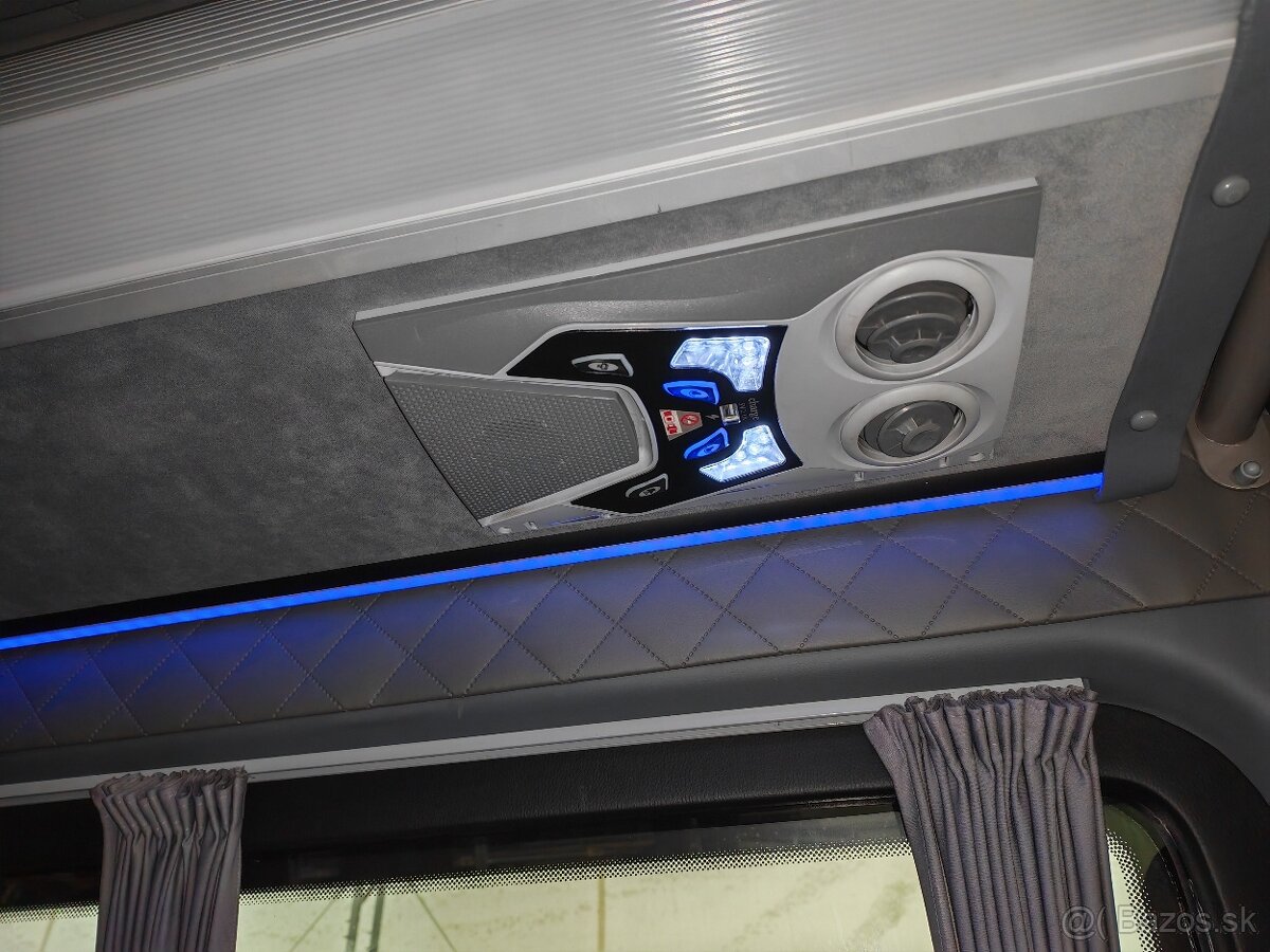 Mercedes-Benz Sprinter 516 - 13