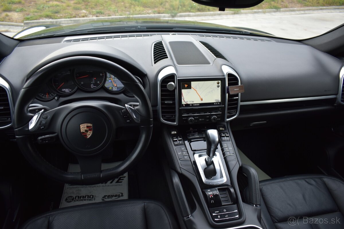 Porsche Cayenne Diesel Tiptronic S - 13