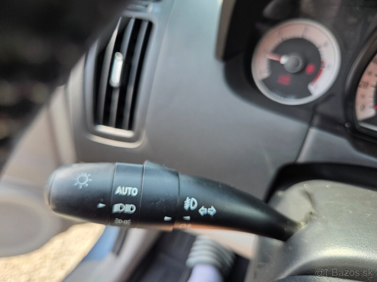 Kia ceed 1.6 crdi - 13