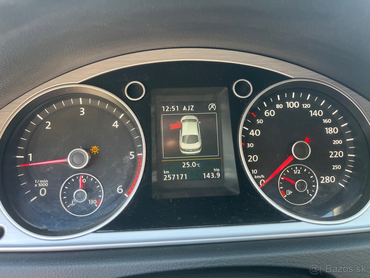 Volswagen CC 2,0TDI DSG - 13