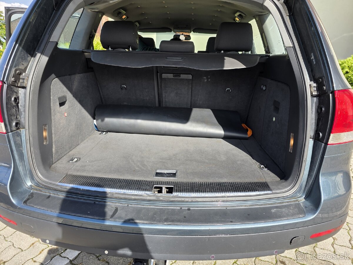 Volkswagen Touareg 2.5 - 13