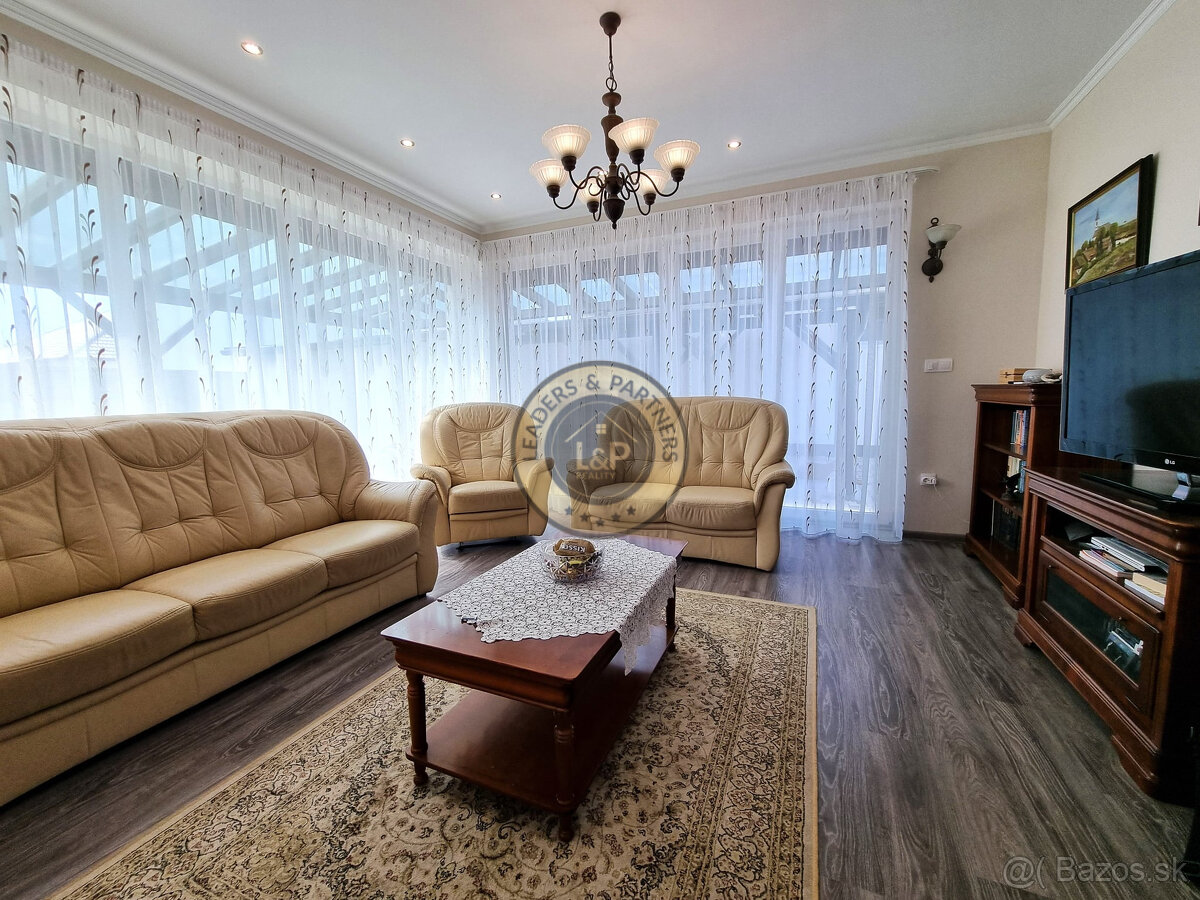 PREDAJ rodinný dom Levél - 13