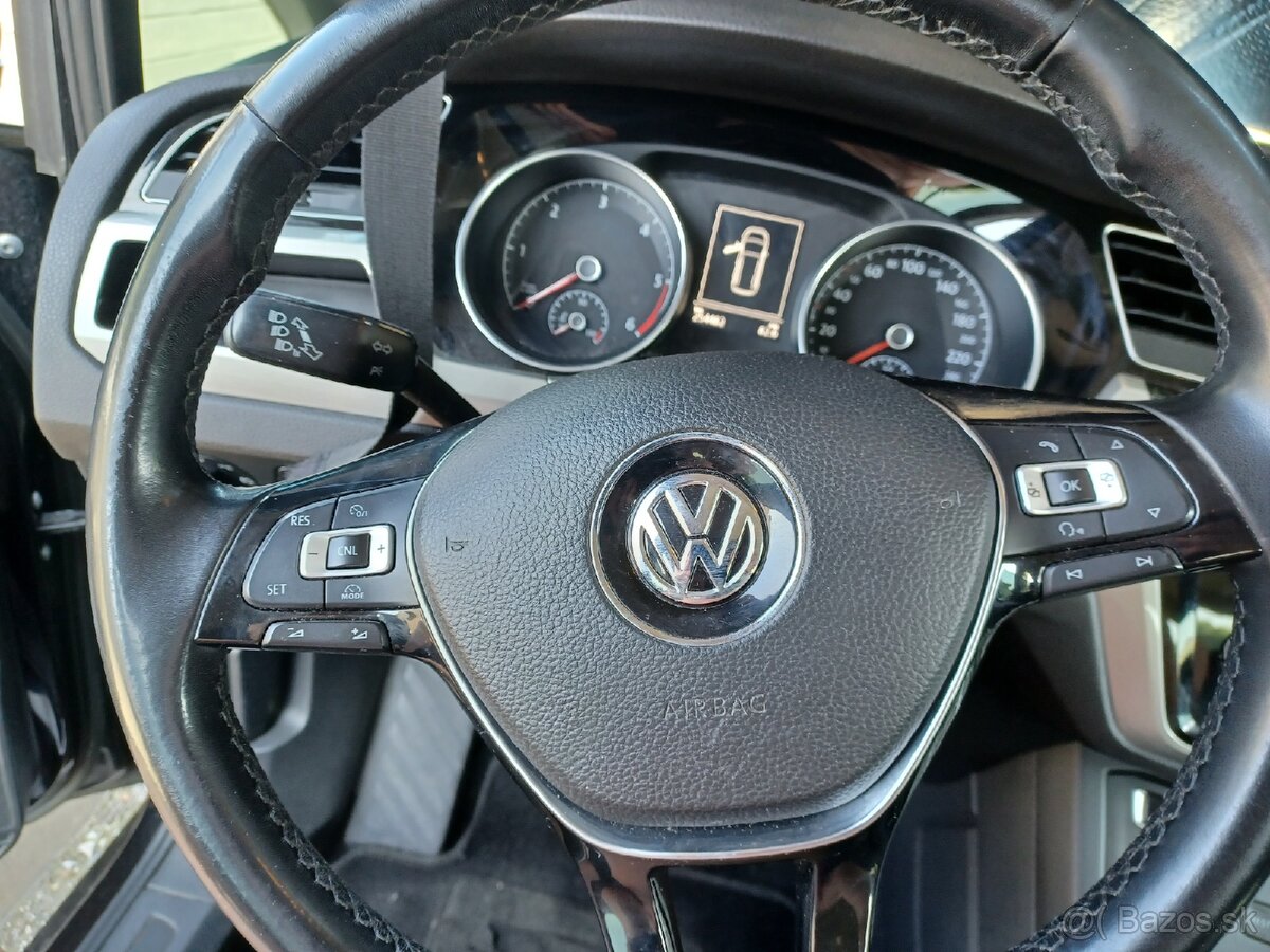 Predam VW Touran 1,6TDI 81kw - 13